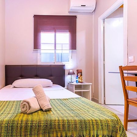 Hostal Ciudad Jardin مالقة المظهر الخارجي الصورة
