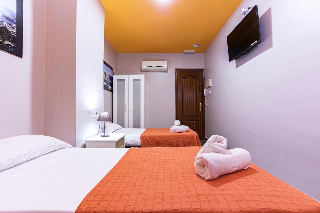 Hostal Ciudad Jardin مالقة المظهر الخارجي الصورة