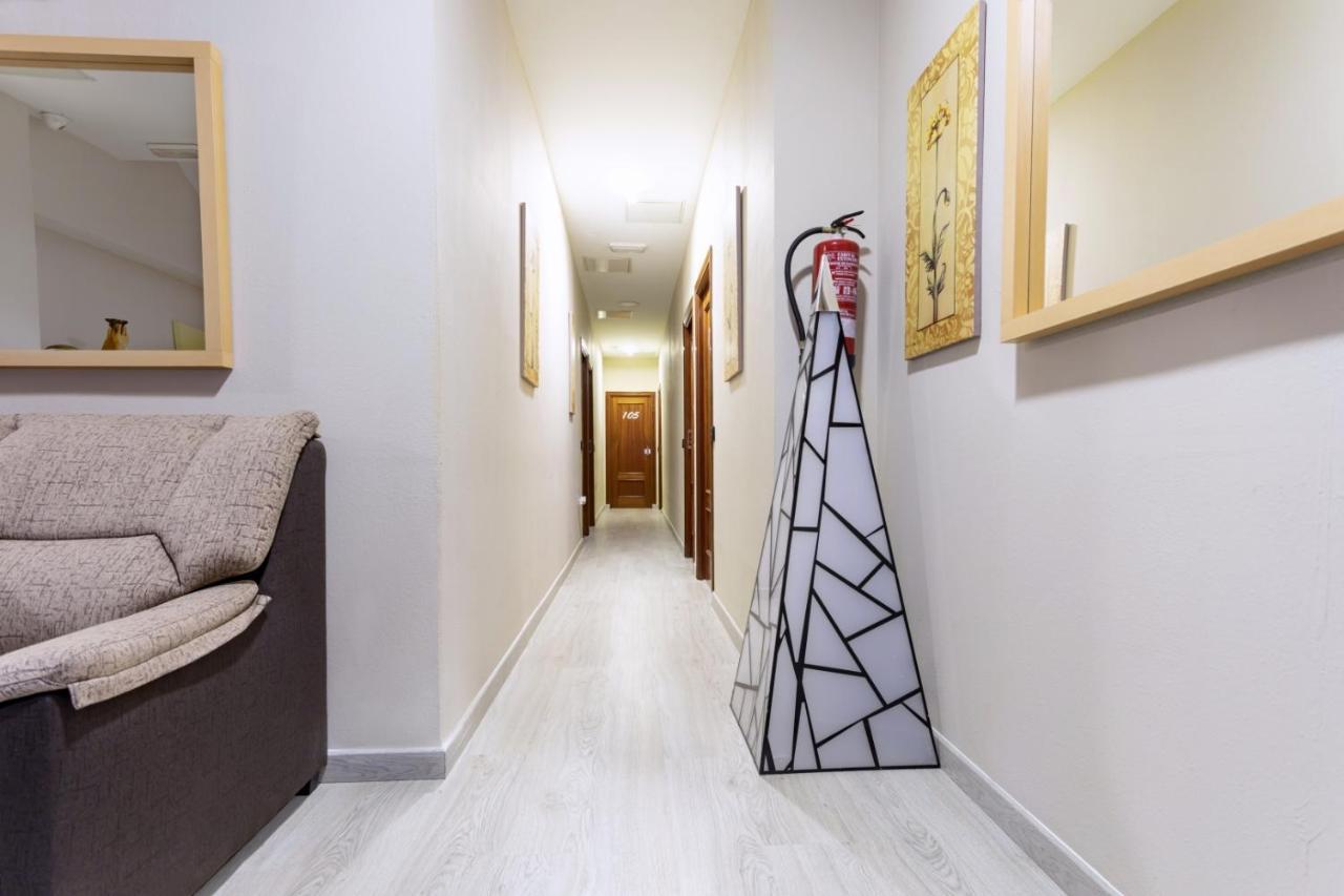 Hostal Ciudad Jardin مالقة المظهر الخارجي الصورة