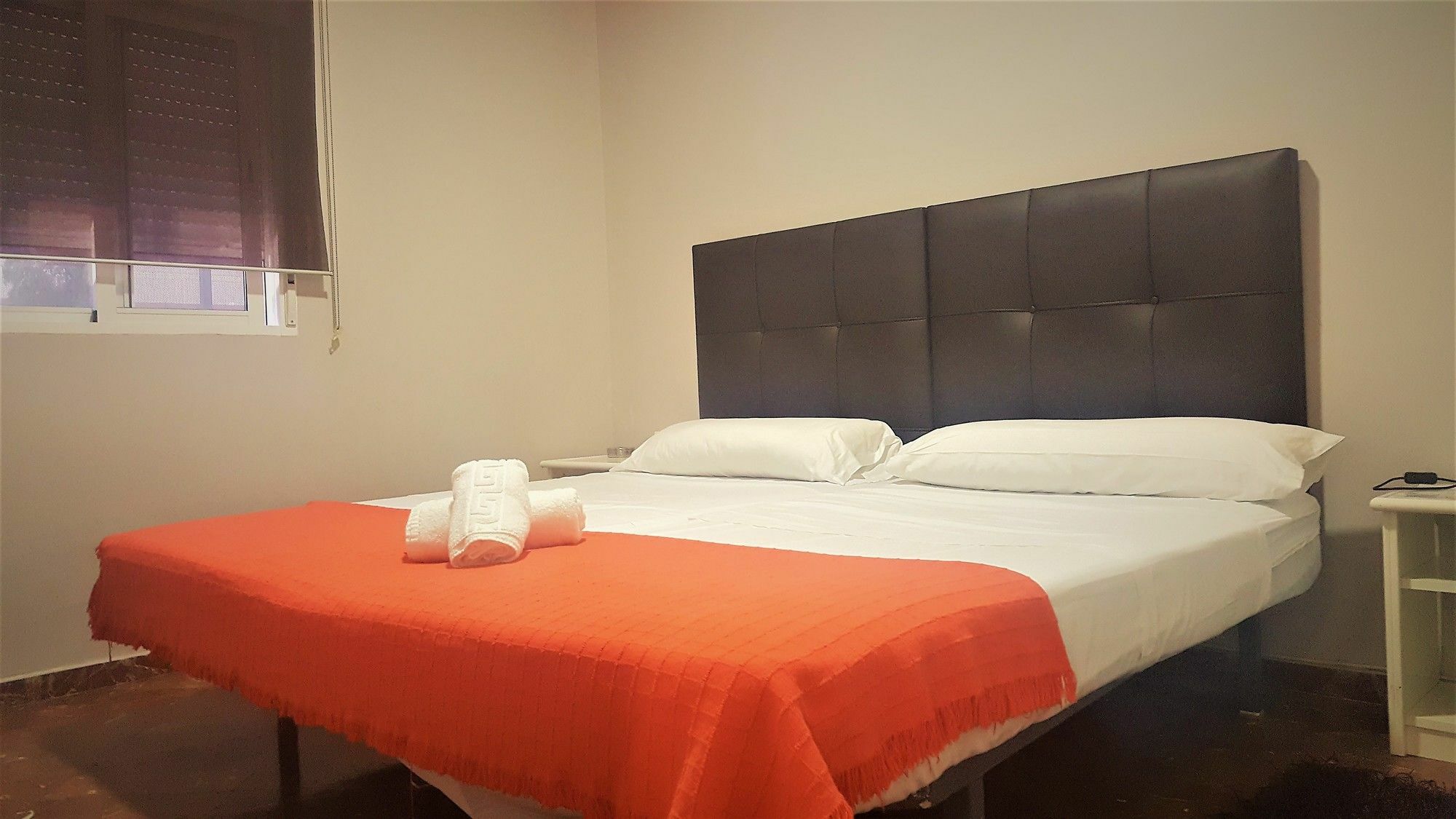 Hostal Ciudad Jardin مالقة المظهر الخارجي الصورة