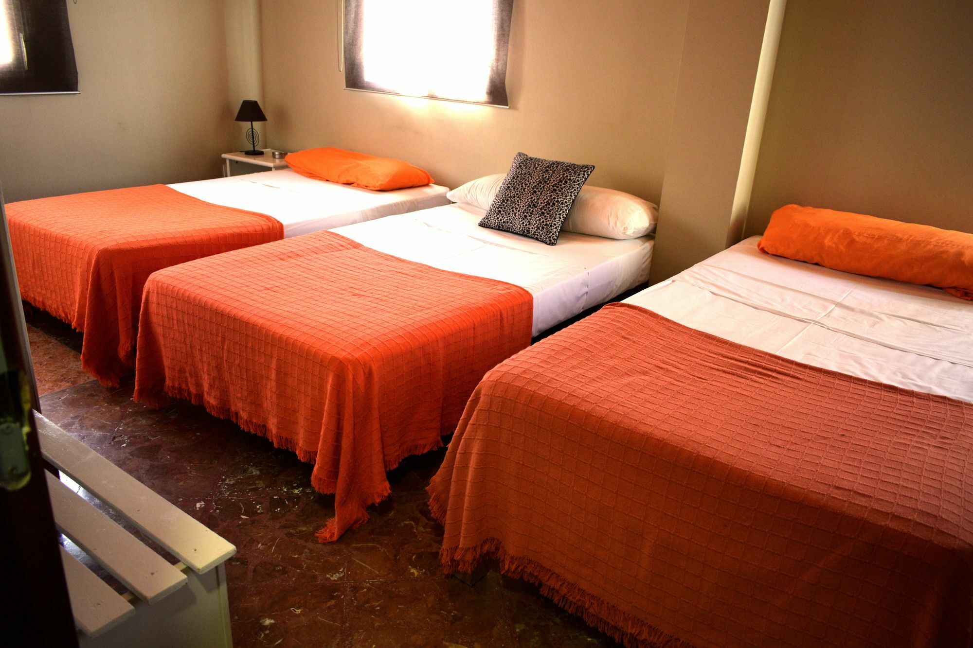 Hostal Ciudad Jardin مالقة المظهر الخارجي الصورة