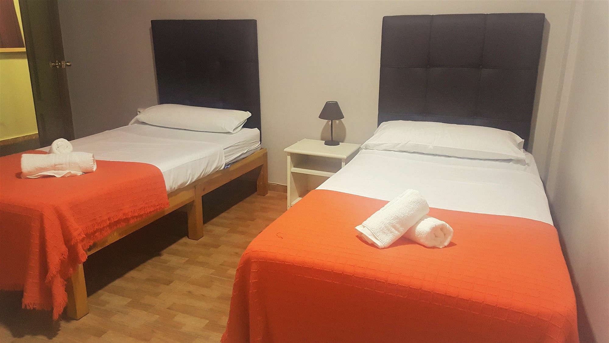 Hostal Ciudad Jardin مالقة المظهر الخارجي الصورة
